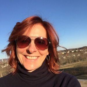 Meet your Posher, Paula